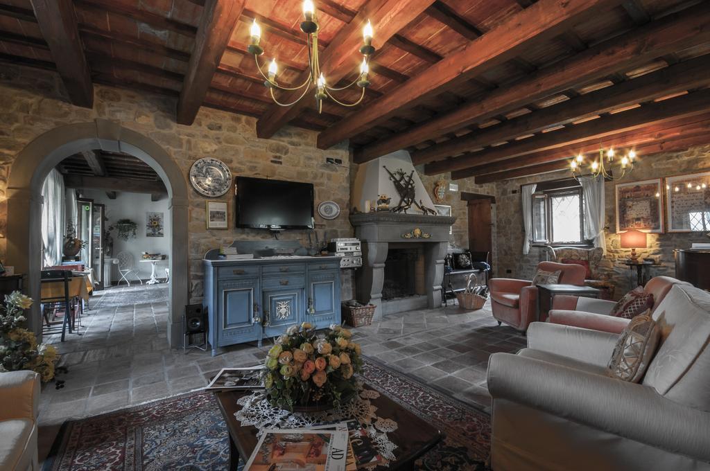 Santa Paola I Quattro Passeri Country House المظهر الخارجي الصورة