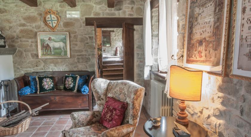 Santa Paola I Quattro Passeri Country House المظهر الخارجي الصورة
