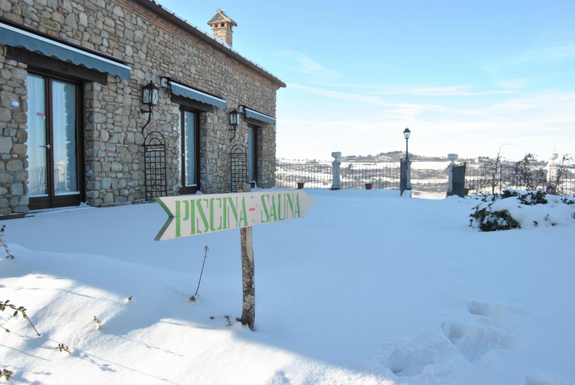 Santa Paola I Quattro Passeri Country House المظهر الخارجي الصورة